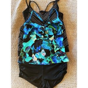 2 Athleta Bra Sized Tankinis (36D/DD) and Black Shirred Swim Short